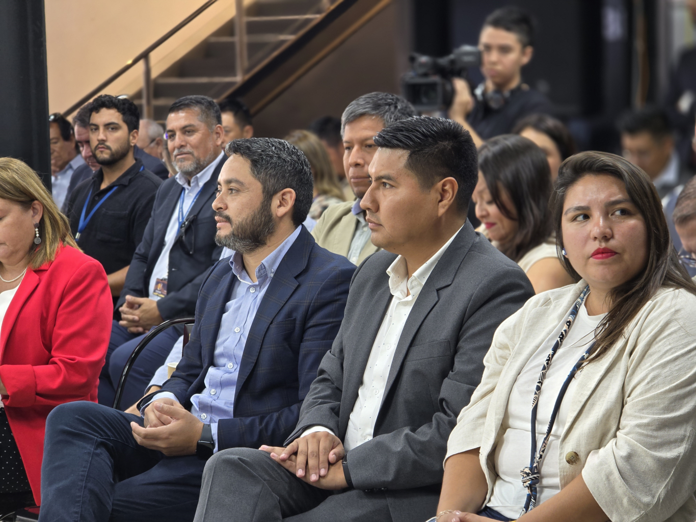 Gobernador Zofri Iquique.png